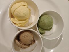 -怡咖啡海鲜自助餐厅(浦东香格里拉店)