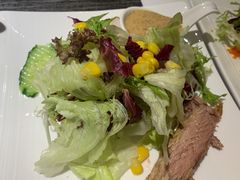 小烟熏三文鱼沙拉-斗牛士牛排餐厅(嘉里汇店)