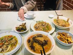 -何记面馆(龙泉山店)