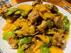 油豆角炖排骨土豆-小俩口烧烤东北菜(双井店)