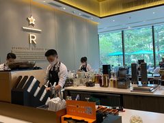 -星巴克臻选(深圳龙华红山天虹店)