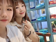 -领鲜活海鲜榴莲自助火锅(东门店)