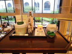 -Salon de Ville浦江汇(上海外滩华尔道夫酒店店)