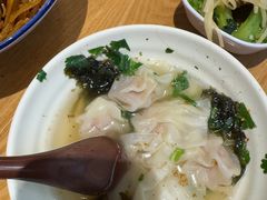 -三好食堂(煎饺·馄饨·肉饼米线·盛世广场店)