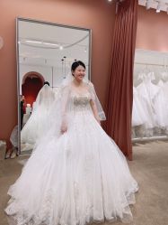 -派丽莫Pellimo原创设计婚纱品牌