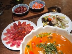 -肆海小川菜酒馆Wine Bistro (青年路店)