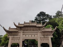 -灵岩山风景区