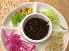 老北京炸酱面-大鸭梨烤鸭(左家庄店)