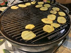 -燚店·铁板鱼蛙·烤肉·烤串(北新桥店)