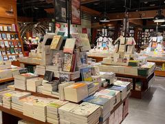 -西西弗书店(三峡广场湟恩新纪元购物广场店)