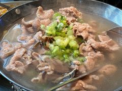 翘脚牛肉中锅-肖四女乐山跷脚牛肉(南汇大学城生活广场店)