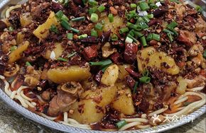 Sichuan-style Spicy Chicken with Potatoes