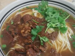-小马牛肉面·牛骨熬制(南京博物院店)