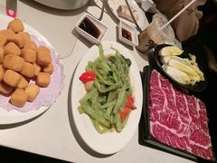 -肥仔文澳门猪骨煲(南京西路店)
