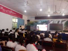 -成都濑川外国语学校