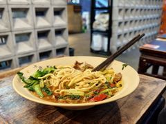 -方铲铲·成都板凳面(滨江银泰店)