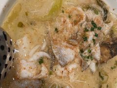 -渔语鱼酸菜鱼新川菜(来福士店)