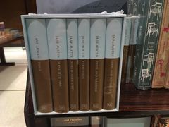 -诚品(信义店)