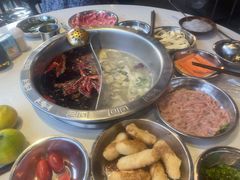 卜卜贝鸳鸯锅-憨铁匠老火锅(龙岗万科里店)