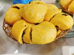 -鸿运美食府