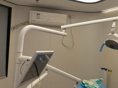 -登特口腔医院(鼓楼东街口店)