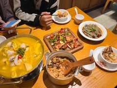 -隔壁老王·家常云南菜(花巷店)