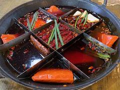 -正南齊北重庆老火锅(光华村直营店)