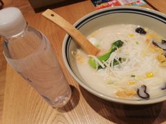 -刀小蛮半只鸡过桥米线(家乐福四元桥店)