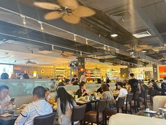 -大头虾越式风味餐厅(光明广场店)