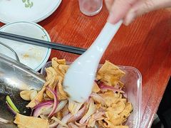 -湖南人家湘菜馆(镇江路店)
