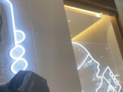 -喜茶(杭州滨江宝龙店)