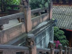 -峨眉山报国寺