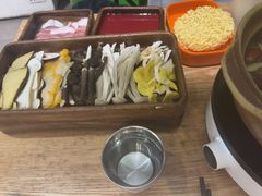 -菌小白火锅(时尚天河店)