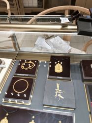 -周大福CHOW TAI FOOK(华贸天地店)