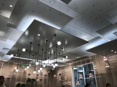 大堂-奈雪的茶(市百一店)