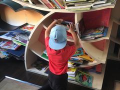 -钟书阁(松江泰晤士小镇店)