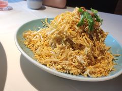 八府拌菜-八府香鸭·啫啫煲(华山路店)