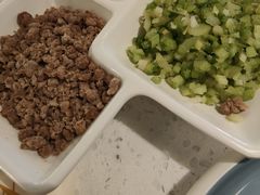 牛肉碎芹菜末-左庭右院鲜牛肉火锅(苏州园区永旺店)