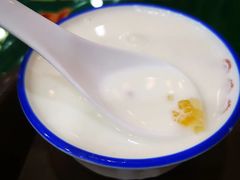 椰汁桃胶西米露-五条人糖水铺(武林总店)