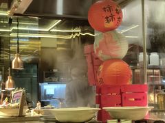 -大中华希尔顿酒店-念自助餐·嗨啤·小龙虾