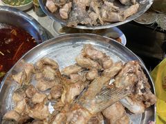 -肖肖酸萝卜鱼火锅(总店)