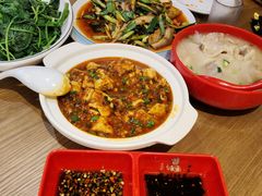 -张太婆老妈蹄花川菜馆·中华餐饮老字号(望平街店)
