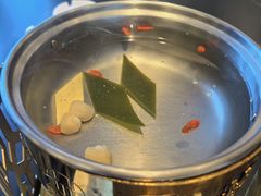-鼎泰亨·海鲜牛肉餐厅(滨江店)