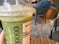 -星巴克臻选(深圳龙华红山天虹店)