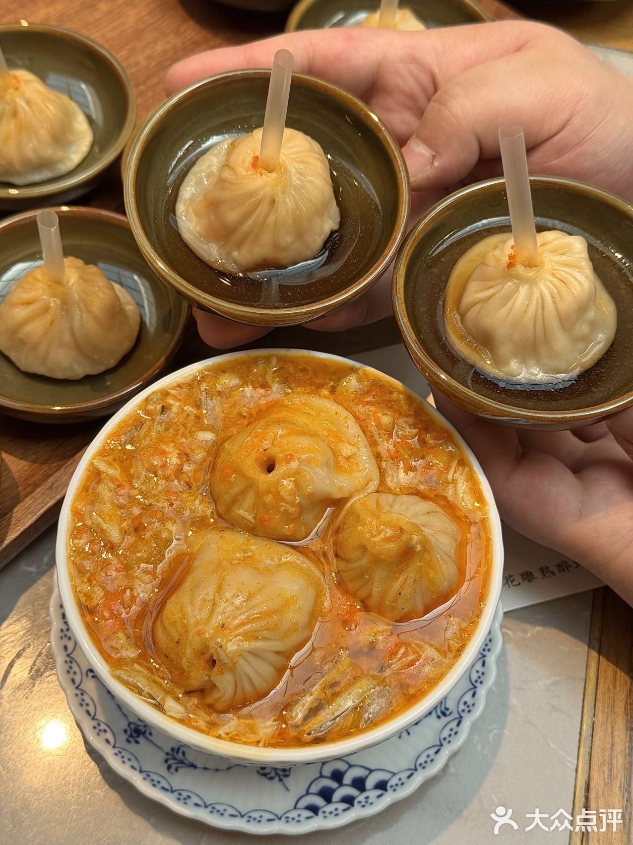 五一来上海第一顿☝！！！上海外滩必打卡小吃
