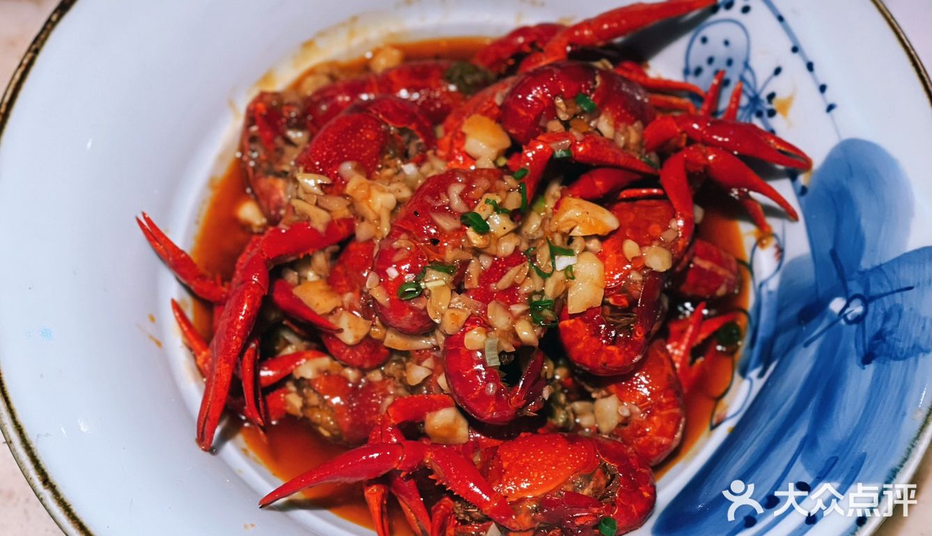 ‼️连锁湘菜品牌👉来佬麻雀吃夏天专属小龙虾🦞