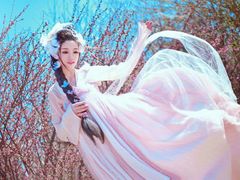 -九月鹰飞汉服摄影工作室