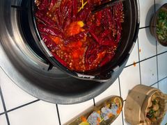 -扎起市井老火锅(乐山总店)