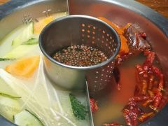 -佬土鹅肠火锅(解放路店)