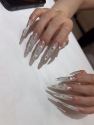 -LynLyn琳林美甲美睫